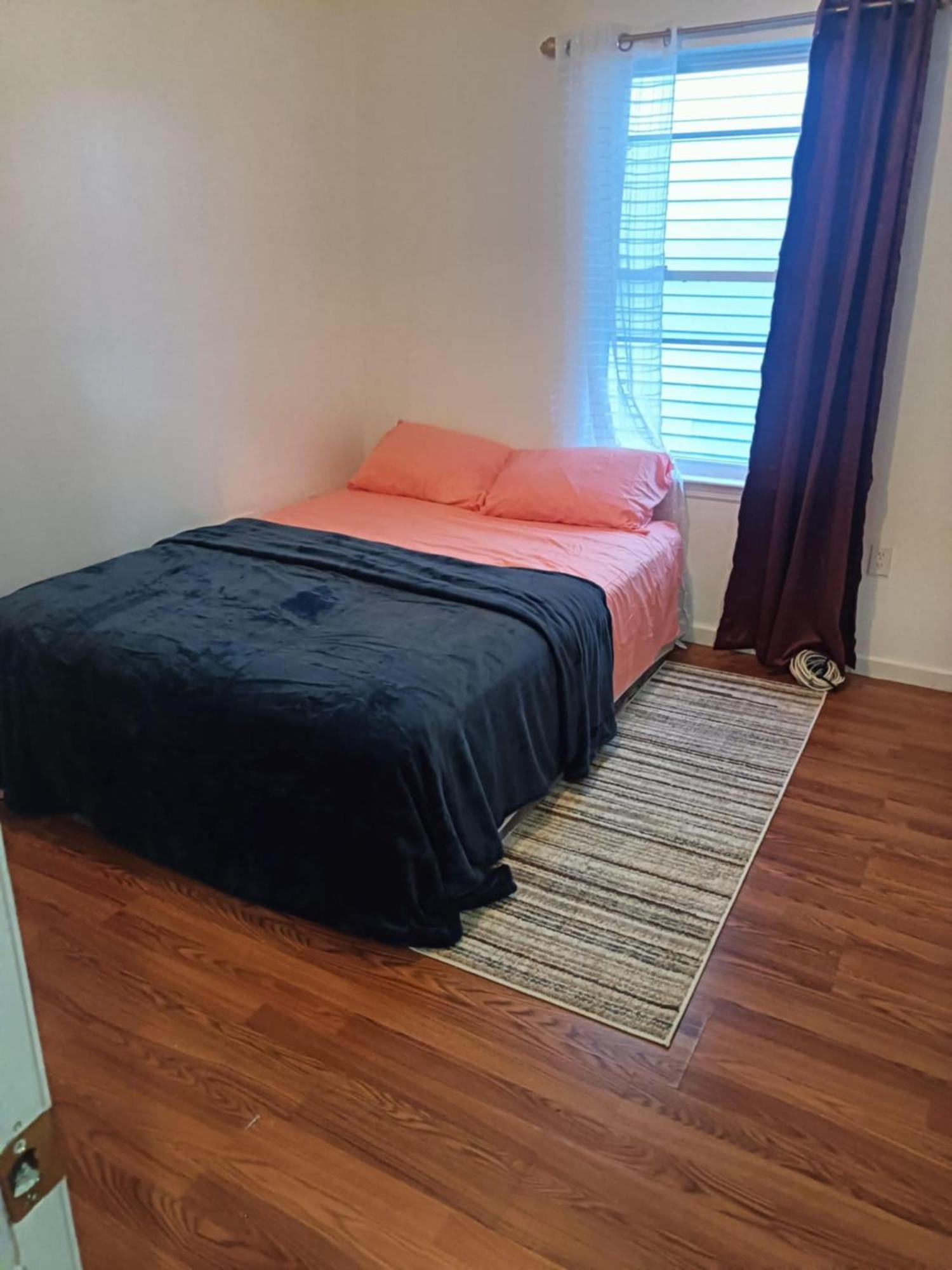Fada Guest House - 38 Yates Ave ניוארק מראה חיצוני תמונה