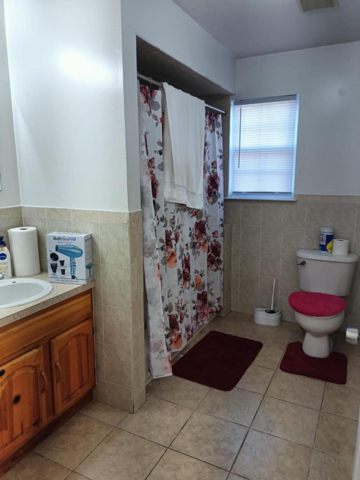 Fada Guest House - 38 Yates Ave ניוארק מראה חיצוני תמונה
