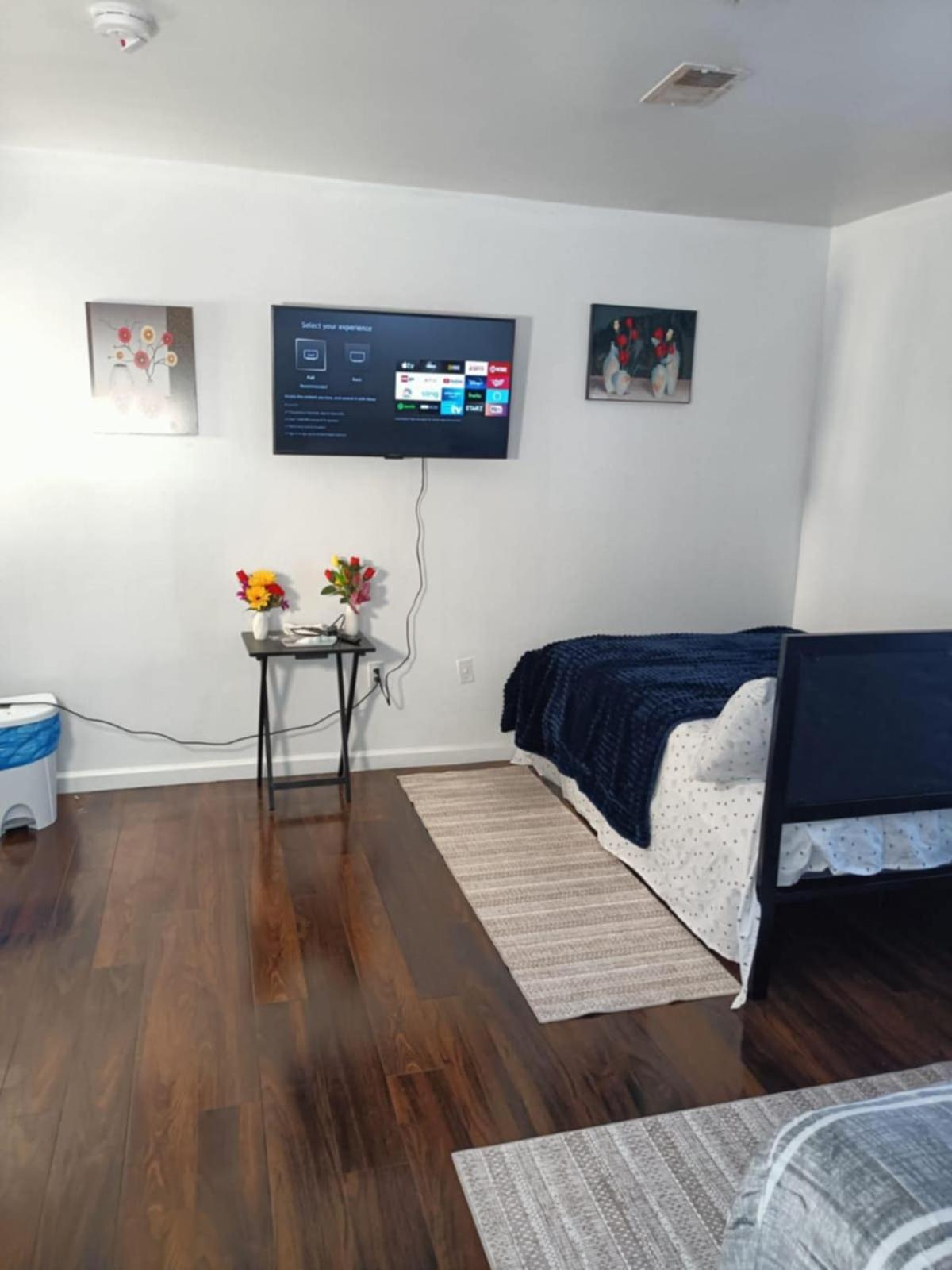 Fada Guest House - 38 Yates Ave ניוארק מראה חיצוני תמונה