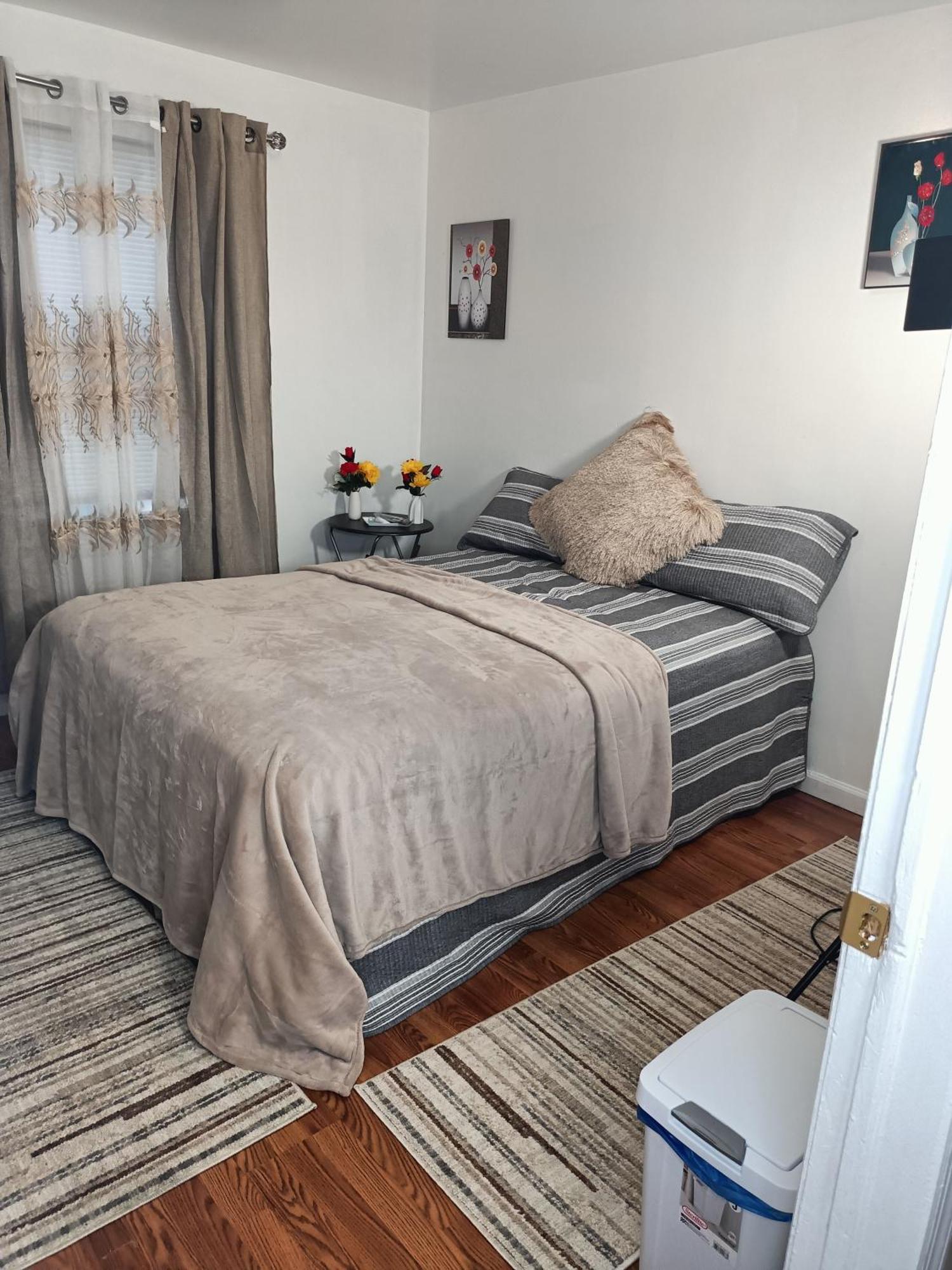 Fada Guest House - 38 Yates Ave ניוארק מראה חיצוני תמונה